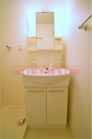 エマーブルⅢ【10，000円キャッシュバック対象物件】の独立洗面台|使いやすい独立洗面台です