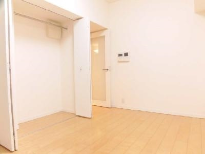アーバンフラッツ四条西洞院（旧エスティメゾン四条西洞院）の子供部屋|洋室