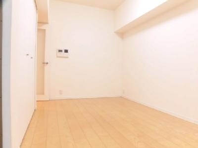 アーバンフラッツ四条西洞院（旧エスティメゾン四条西洞院）の寝室|洋室
