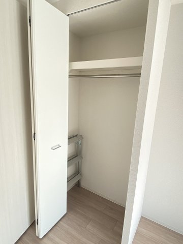 セレニテ福島プリエの収納