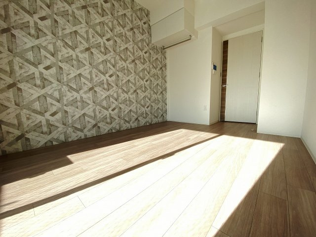 セレニテ福島プリエの居間・リビング