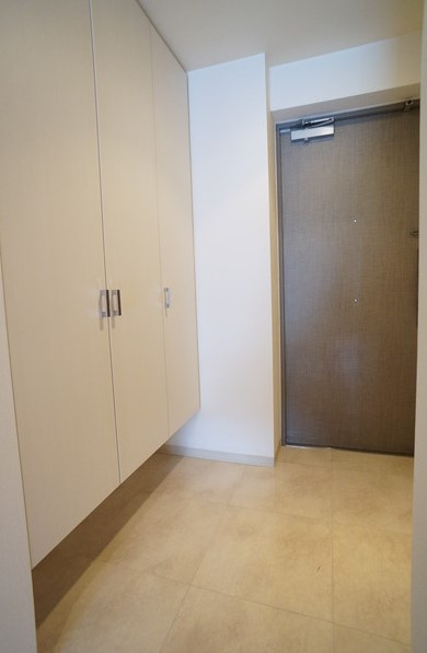 KDX宝塚レジデンスの玄関|参考、同建物・同間取りの号室