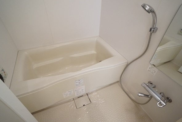KDX宝塚レジデンスの浴室|参考、同建物・同間取りの号室