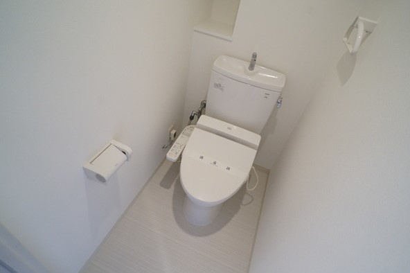 KDX宝塚レジデンスのトイレ|参考、同建物・同間取りの号室