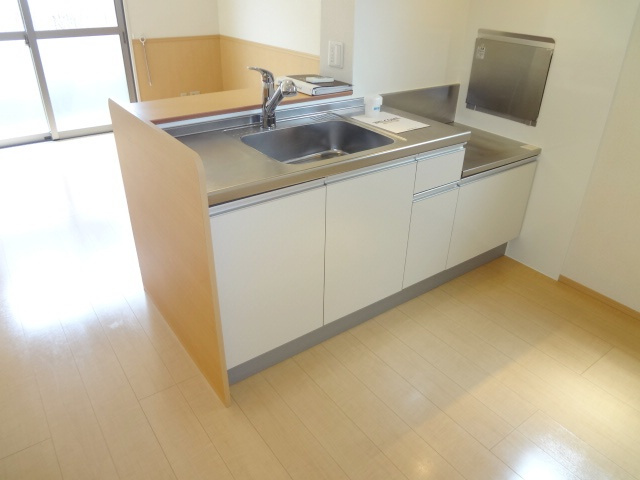 ブリエ【10，000円キャッシュバック対象物件】のキッチン|きれいなキッチンです