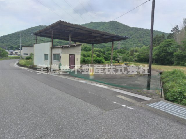 ５７８３７　岐阜市椿洞土地の外観