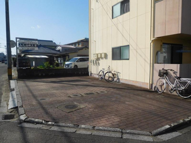 【駐車場】 | ラビアン下原