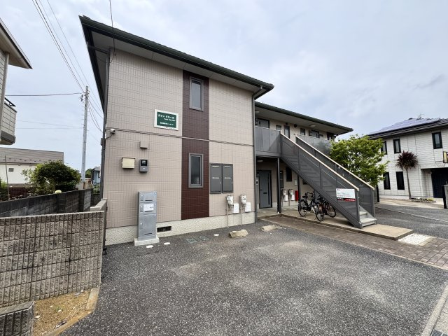 ヴァンドミールの外観