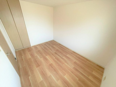 【洋室】 | アップウェル八木