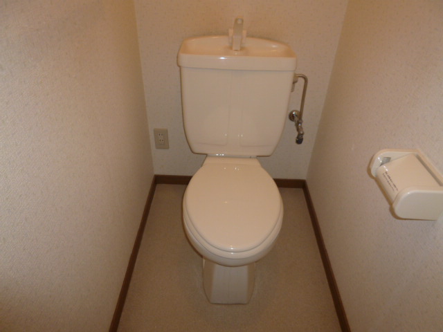 メモワールアイのトイレ|ウォシュレット取付