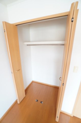 【収納】 | リバーストーン５ | ※同物件・同タイプの写真です。