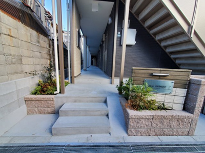 【エントランス】 | アムール　HARMONYⅠ | ゆとりのあるエントランスです