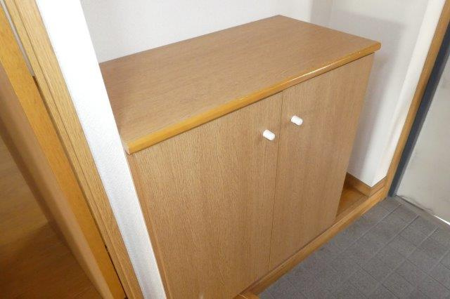 カーサコモドの内装|シューズボックス