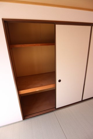 セジュール東落合の収納