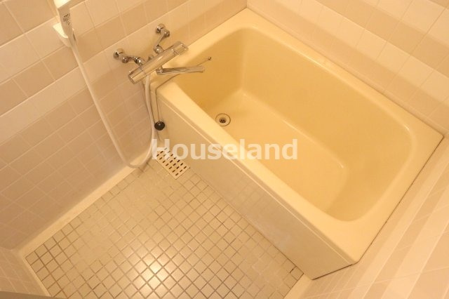 メゾンKITSUNEJIMAの浴室