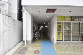 【エントランス】 | エントランス