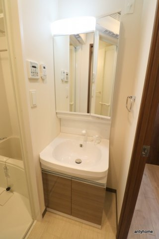 Ｑｕｉｎｔｅｔ　ＪＯＴＯＮＯＥ（旧　サムティ城東野江レジデンス）　仲介手数料無料の洗面所