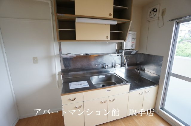 ビレッジハウス台宿3号棟のキッチン