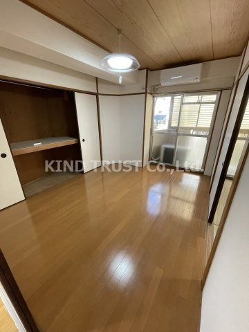 内海マンションの居間・リビング