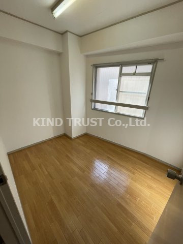 内海マンションの居間・リビング