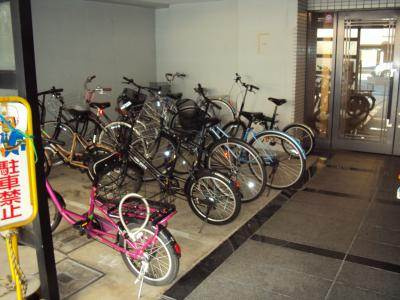 アトレ万寿寺の駐車場|駐輪場