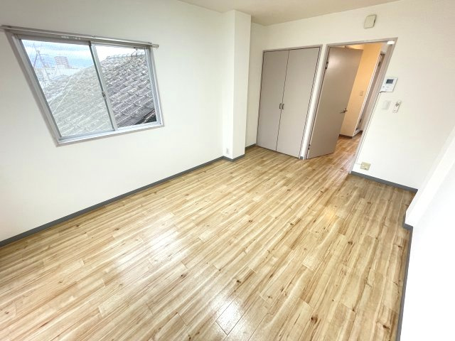 【寝室】 | 使い勝手のいい寝室です