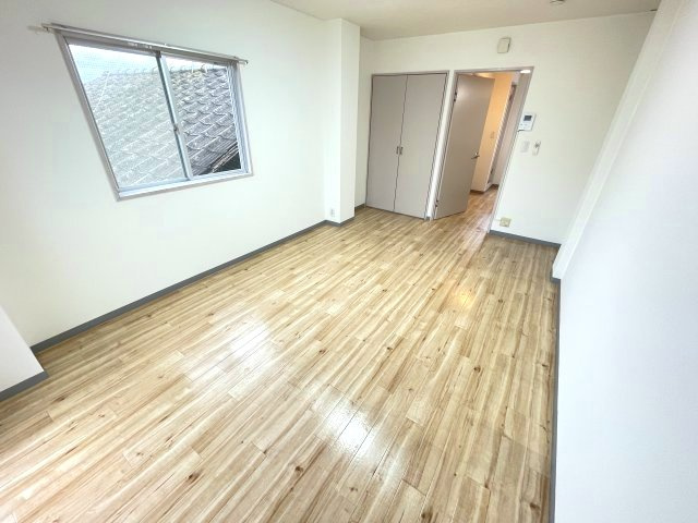 【居間・リビング】 | 使いやすい居間です