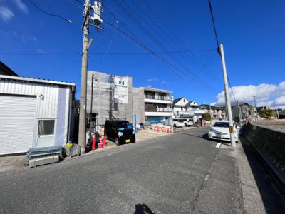 【前面道路含む現地写真】 | 瑞穂区井の元町　全2棟　2号棟＜仲介手数料無料＞中根小・萩山中　新築一戸建て | 1/12撮影
住宅ローンアドバイザーの村田です。住宅ローン審査が通らなかった方、あきらめる前にご相談ください。