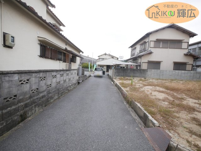 高砂市米田町米田　土地の前面道路含む現地写真|閑静な住宅地です。