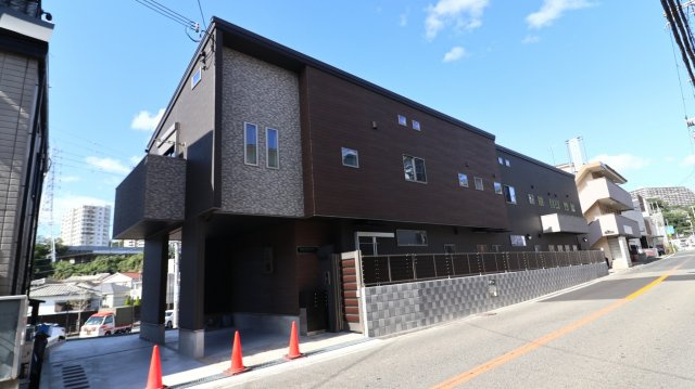 サンウィング妙法寺の外観