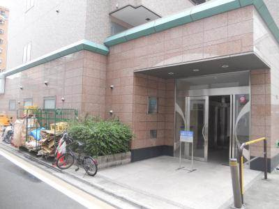 メディナ丹波口のエントランス