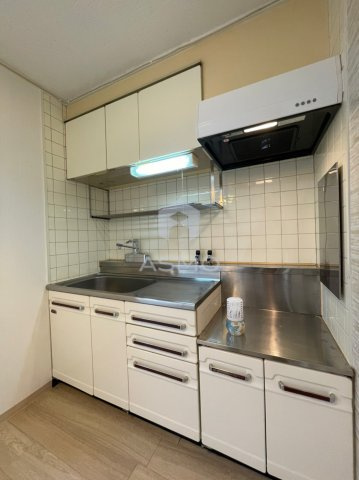 【キッチン】 | ホワイトハイツ | 同マンション別部屋参考写真