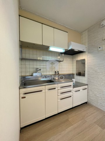 【キッチン】 | ホワイトハイツ | 同マンション別部屋参考写真