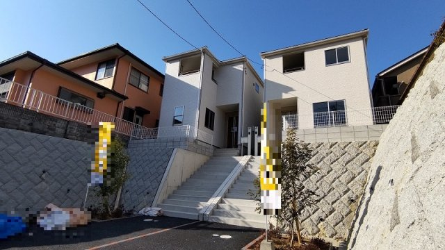 箕面市瀬川5丁目　新築戸建２号棟の外観