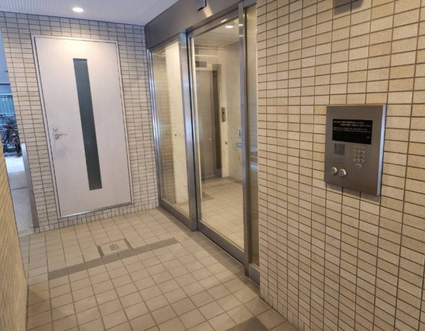 【エントランス】 | エスタブレ南森町