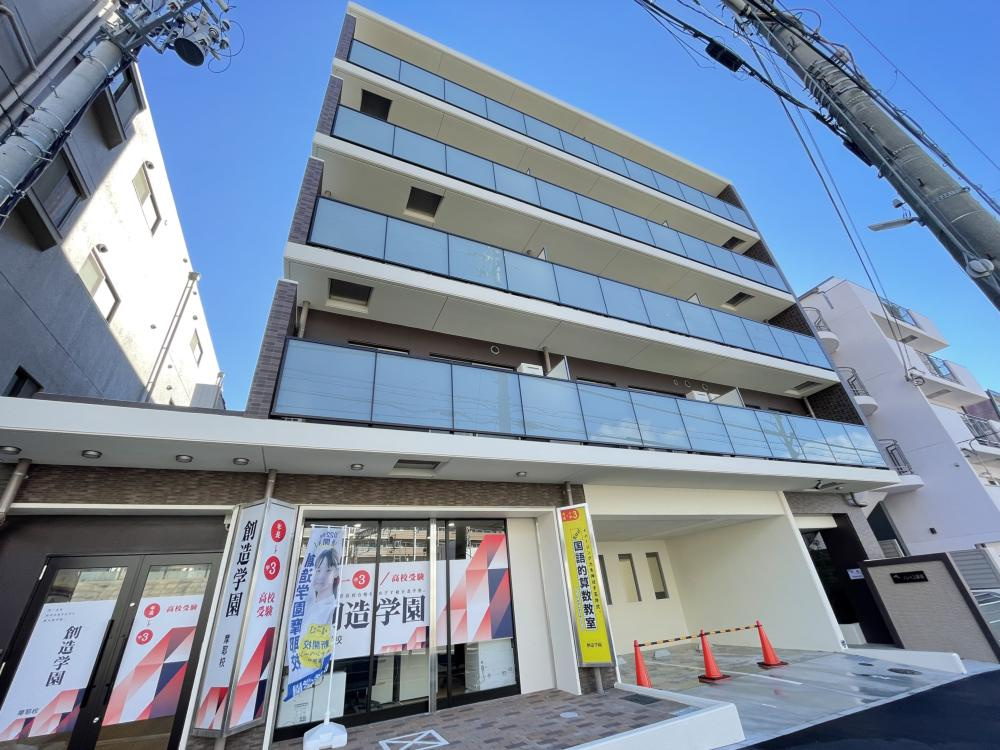 ソレイユ摩耶の外観