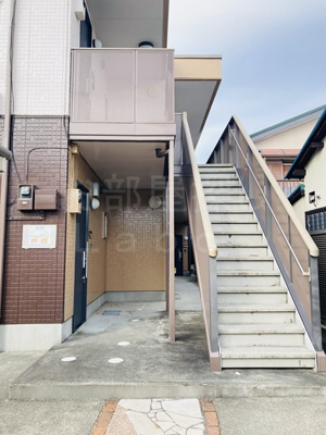 【エントランス】 | シャーメゾン酒匂