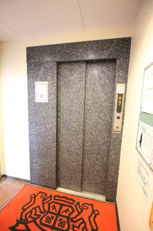 【その他共用部分】 | 日常生活にはかかせないエレベーター付き。