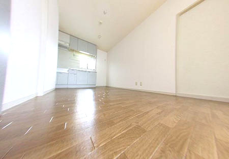 エスポアール北豊中の居間・リビング|使いやすい居間です