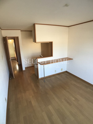 【居間・リビング】 | コーポラスメイプル | おしゃれな居間です