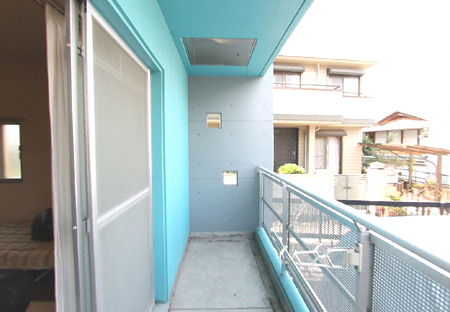 クリスタルメゾンベガのバルコニー