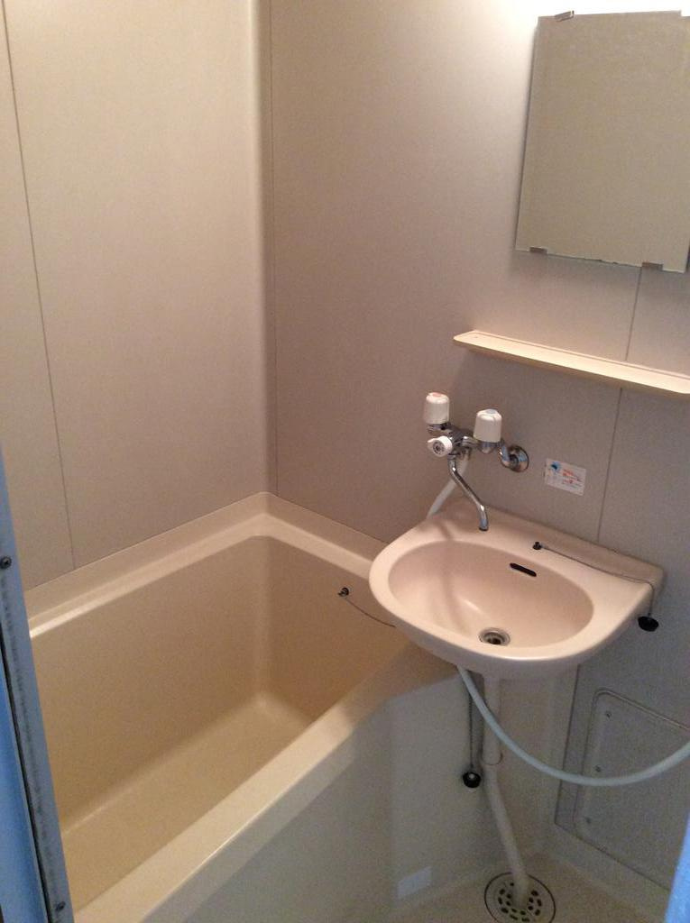 コスモスメゾンⅡ【キャッシュバック対象物件】の浴室