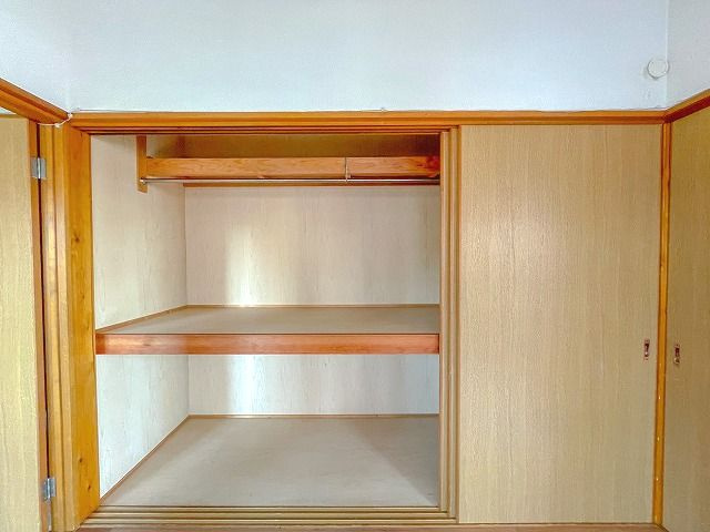 ハイツいまいⅠ 南棟の収納|小物を収納するのに便利です