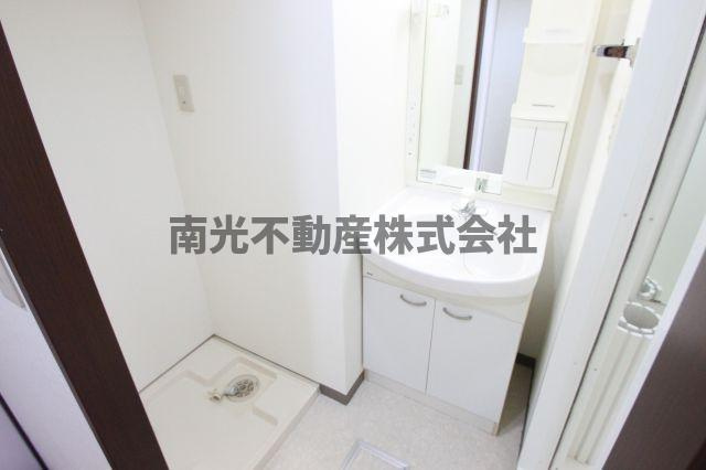 シャトー雅の洗面所