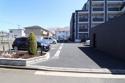 【その他共用部分】 | アベニール国立 | 駐車場