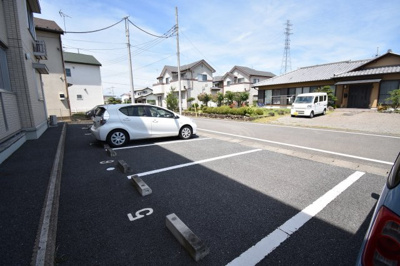 【駐車場】 | リバーサイド・KⅡ | リバーサイド・KⅡ