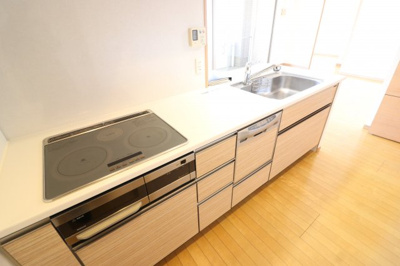 【キッチン】 | リーガル福島駅前 | きれいなキッチンです