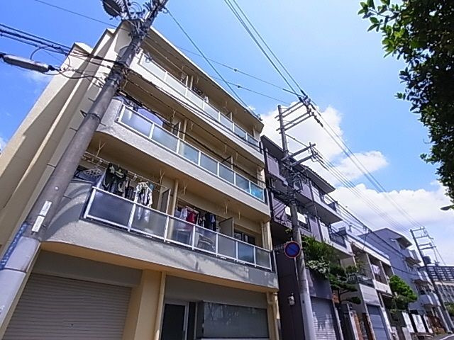 コーポ富士の外観