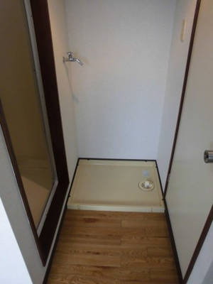 【設備】 | マンションブルーバード | 室内洗濯機置き場です