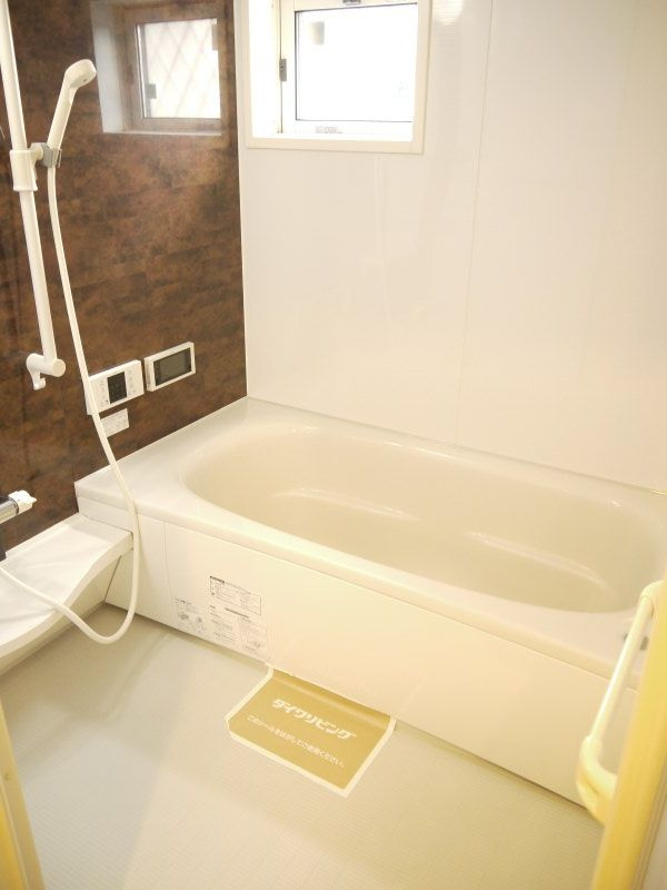 エステート陽だまりの丘の浴室